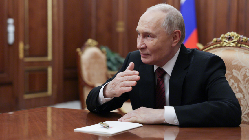 Зарплата бюджетников и пенсии в России 2026 год