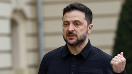 Ушаков: Зеленский может считать выборы поводом для временного прекращения огня