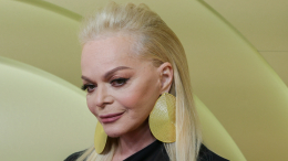 «Жертва теряет волю»: как не повторить опыт Ларисы Долиной с мошенниками