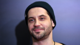 «Едем в путешествие»: Марк Богатырев рассказал о новогодних традициях