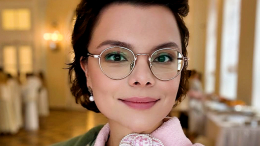 «Прекрасный день»: Брухунова появилась с детьми на балу в Доме Пашкова