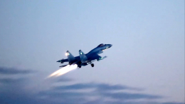 Су-35С прикрыл бомбардировщики при ударах по ВСУ. Лучшее видео из зоны СВО