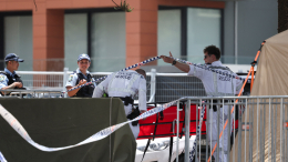 Теракт на пляже Бонди в Сиднее совершили отец и сын