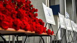 Список с именами живых журналистов выставили на акции памяти в Москве