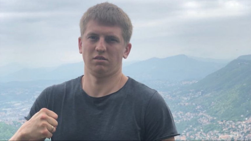 «Сильно получаю по башке»: автопоездка Щербакова в Японии едва не стала последней