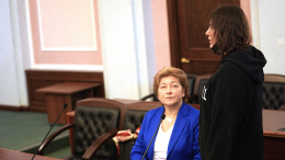 Прокуратура выступила против выселения Ларисы Долиной из квартиры