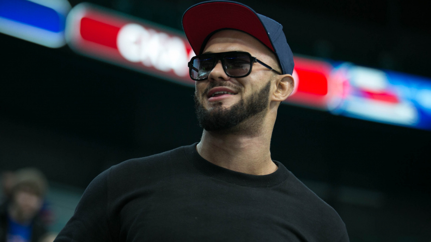 «Полная шляпа»: Джиган о праздновании Нового года под пальмами