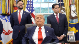 Трампу не понравились ботинки Вэнса и Рубио — он заказал им новые