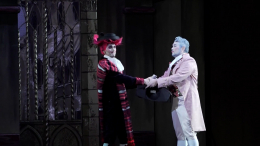 «За деньги да» в опере: театр в Башкирии представил скандальную постановку