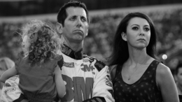 Чемпион гонок NАSСАR Грег Биффл погиб с семьей при крушении самолета