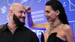 «У нас был брачный договор»: как Оксана Самойлова и Джиган делят имущество