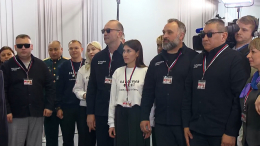 Путин встретился с волонтерами программы «Итоги года» после прямой линии