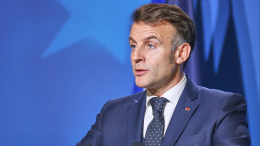 Во Франции фермеры провели акцию протеста у резиденции Макрона в Туке