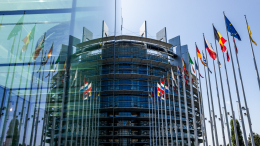 «Окажемся между США и Китаем»: в Британии высказались о роли Европы без России