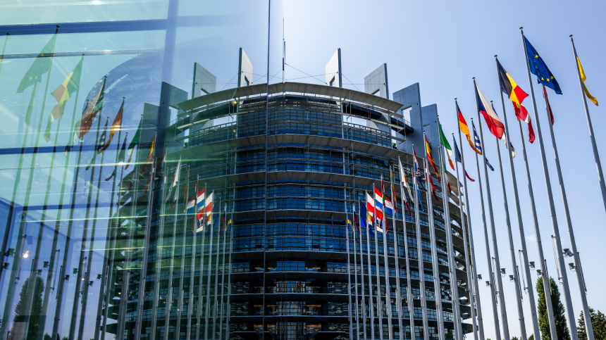 «Окажемся между США и Китаем»: в Британии высказались о роли Европы без России