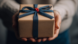 До Нового года всего час: как выбрать подарок, когда время на исходе