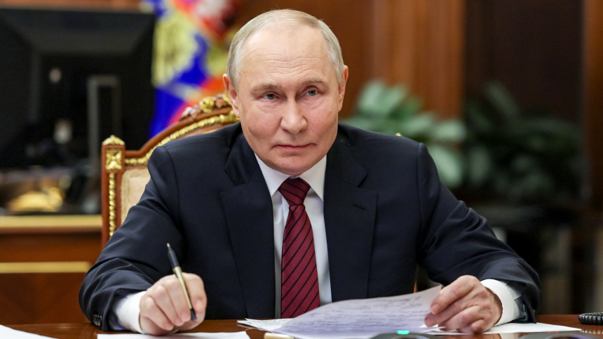 Владимир Путин примет участие в саммите СНГ в Петербурге