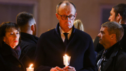 Мерца освистали в Магдебурге по прибытии на церемонию памяти