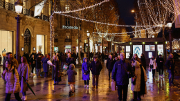 «Нам важно сэкономить!» — как во Франции отменяют Рождество