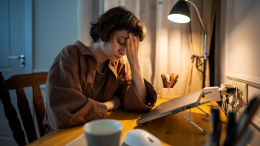 Либидо, энергия, гармония: за чем приходили россияне к эзотерикам в 2025 году