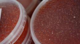 «С особой осторожностью»: сколько икры можно есть без вреда для здоровья