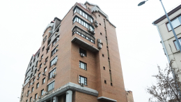 Адвокат Долиной заявил о готовности певицы выселиться из квартиры Лурье