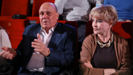 «Теперь они — вместе»: как Вера Алентова училась жить после смерти мужа Меньшова