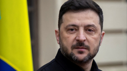 Зеленский провел разговор с премьером Канады перед встречей с Трампом