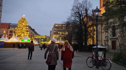 Уже не Рождество: как в Европе отметили главный праздник года