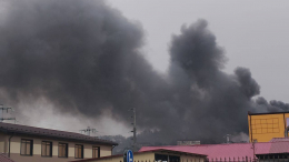 В Сочи женщина выпрыгнула из окна, спасаясь от огня