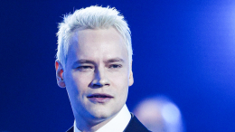 Оливье с авокадо и декор за пять миллионов: как звезды готовятся к Новому году