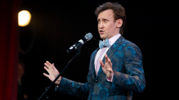 Сергею Дроботенко удалось поделиться редким кадром с Региной Дубовицкой