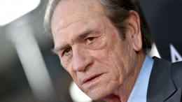 Томми Ли Джонс выступил с обращением после гибели дочери