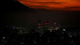 Улетели за несколько часов до взрывов: что происходило в Каракасе перед атакой