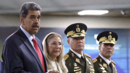 В Венесуэле призвали к возвращению Мадуро к должности и его неприкосновенности