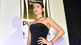 Новый этап духовного пути: Сати Казанова получила монашеский статус