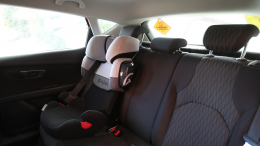 Штрафы за перевозку детей без автокресел увеличат в два раза