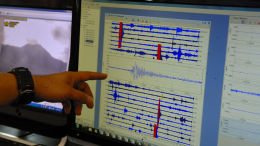 В Японии зафиксировали 33 афтершока после землетрясения в Симанэ