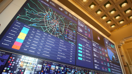 Собянин: 600 тыс. работников горхозяйства заботятся о Москве в новогодние дни