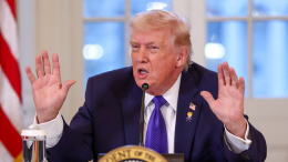 Трамп заявил, что США открыты к продаже нефти России и Китаю