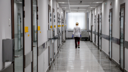 Раненая при атаке дрона женщина скончалась в больнице в Воронеже