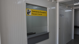 Экс-ведущую «Орла и Решки» не пустили в США из-за БДСМ-костюма