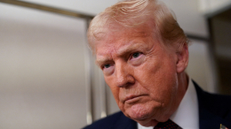 Трамп ввел пошлины в отношении стран, сотрудничающих с Ираном