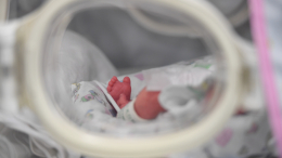 В отделении интенсивной терапии новокузнецкого роддома остаются четыре младенца