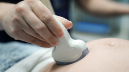 Неразрешенные вопросы: почему в роддомах России все еще умирают новорожденные