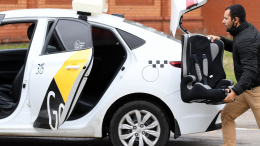 Отсутствие детских кресел в такси может обойтись до 200 тысяч рублей штрафа