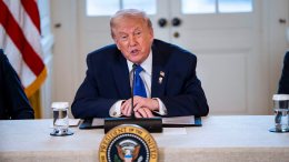 Во Франции призвали всерьез отнестись к заявлениям Трампа о Гренландии