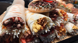 Никакого майонеза: в России разработан ГОСТ на шаурму