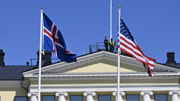 «Может стать 52-м штатом»: кандидат в послы США пошутил про Исландию