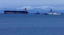 Захарова назвала перехват Британией судов нарушением морского права